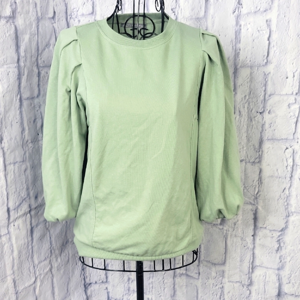 OLIVER BONAS Chic Green Blouse with Elegant‎ Design